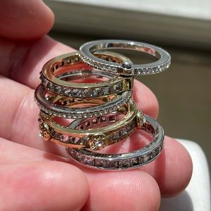 Henri Bendel Deluxe Hand Me Down Stacked Ring